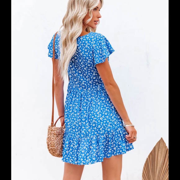 Vici Sky to Moon Deep Dive Button Down Blue Floral Babydoll Dress New - Picture 6 of 14